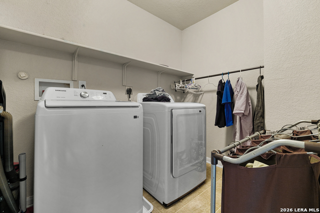 Image 29 of 42 For 4618 Manitou Bay