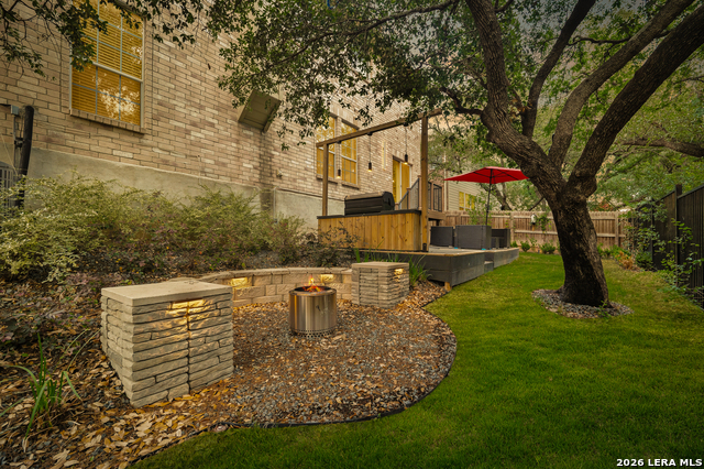 Image 38 of 42 For 4618 Manitou Bay