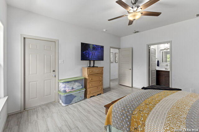 Image 16 of 44 For 585 Cimarron