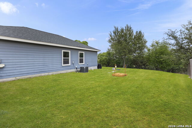 Image 23 of 44 For 585 Cimarron