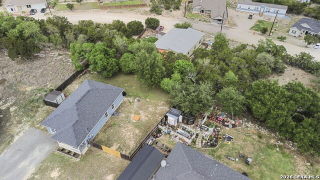 Image 33 of 44 For 585 Cimarron