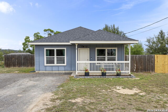 Image 37 of 44 For 585 Cimarron