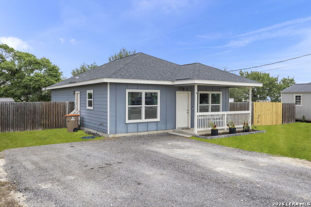 Image 4 of 44 For 585 Cimarron