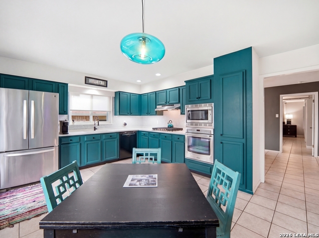 Image 16 of 37 For 6714 King Louis Dr