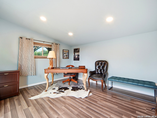 Image 29 of 37 For 6714 King Louis Dr