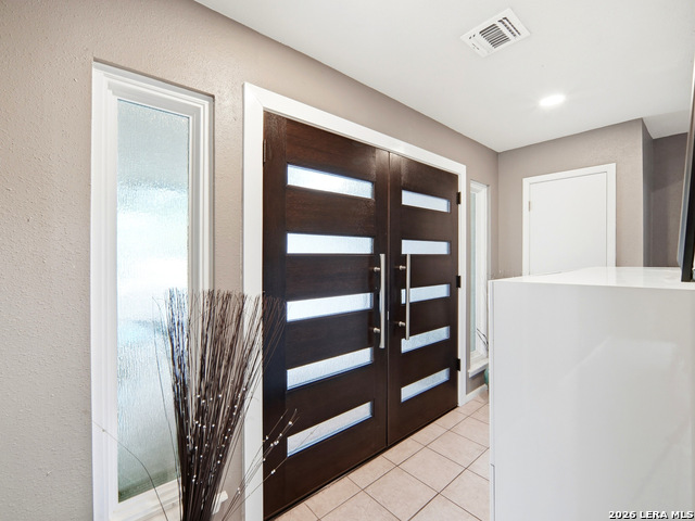 Image 6 of 37 For 6714 King Louis Dr