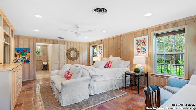 Image 12 of 43 For 2323 Terminal Loop