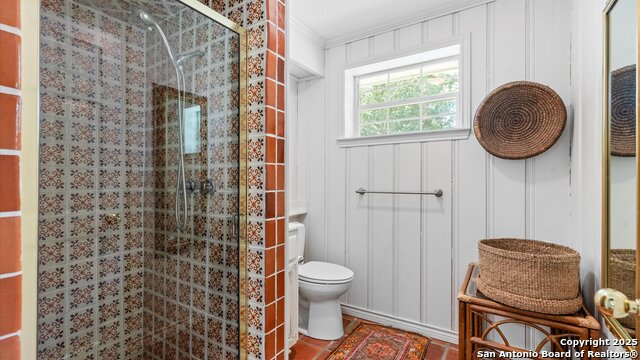 Image 23 of 43 For 2323 Terminal Loop