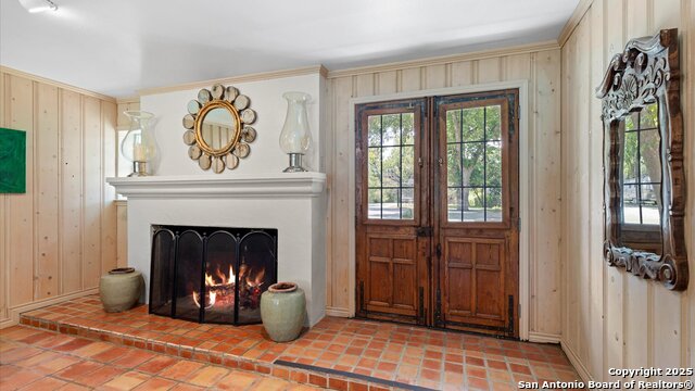 Image 9 of 43 For 2323 Terminal Loop