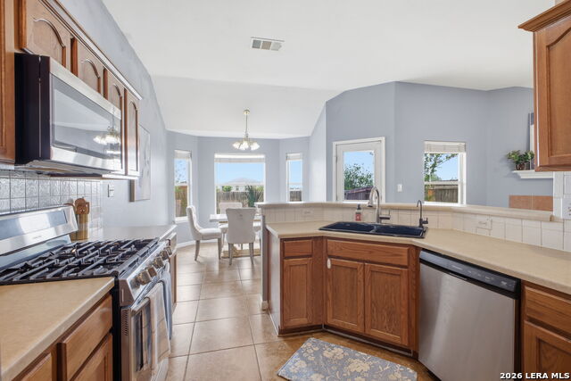 Image 10 of 23 For 4043 Mistflower Dr