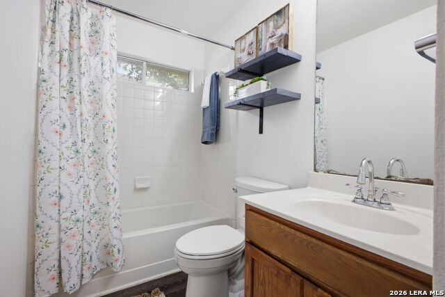 Image 18 of 23 For 4043 Mistflower Dr