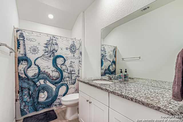 Image 17 of 23 For 31773 Nimbus Dr