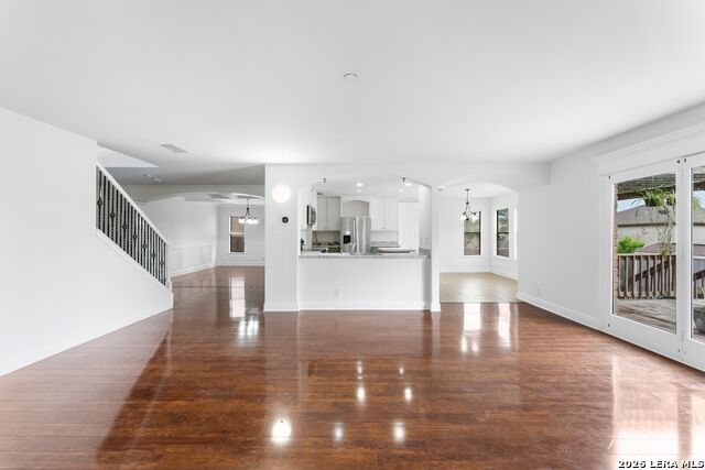 Image 10 of 31 For 8118 Brisbane