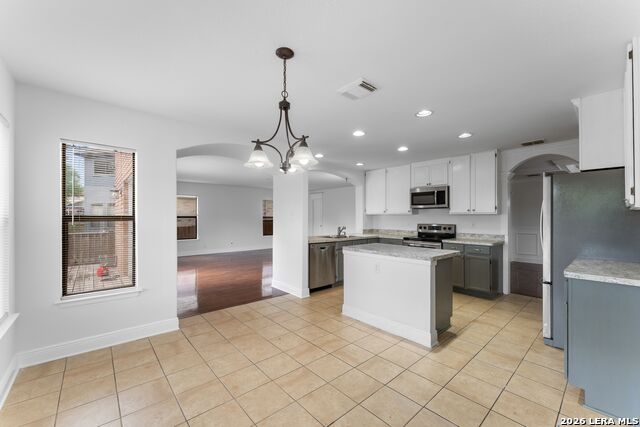 Image 8 of 31 For 8118 Brisbane