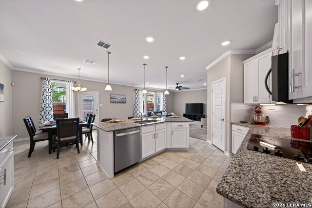 Image 9 of 30 For 8216 Victory Cv