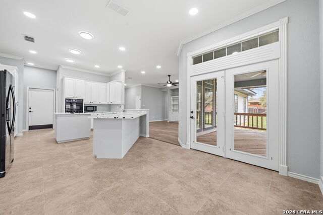 Image 24 of 40 For 4405 Cordoba Cir W