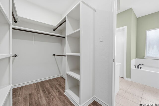 Image 36 of 40 For 4405 Cordoba Cir W