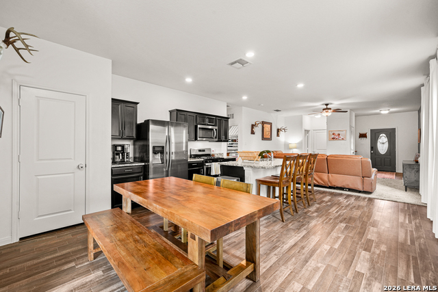 Image 15 of 24 For 4909 Hallies Gdn