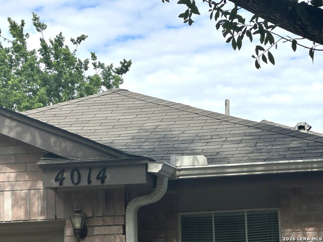 Image 4 of 24 For 4014 Sparrow Lk