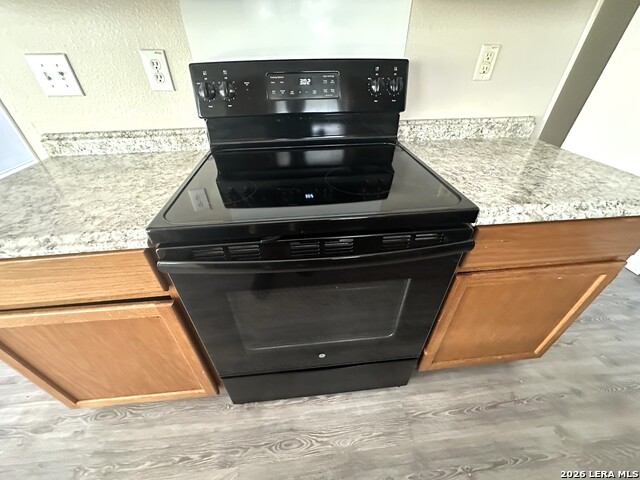 Image 9 of 24 For 4014 Sparrow Lk