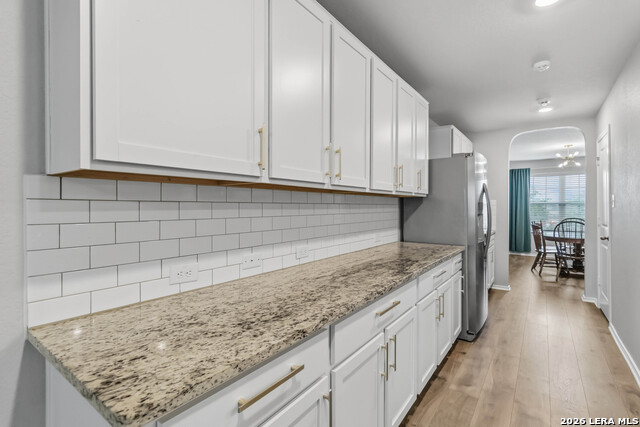 Image 17 of 39 For 29555 Copper Gate