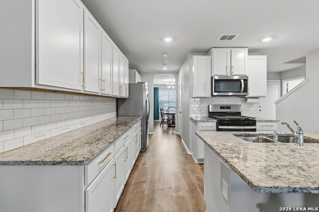 Image 18 of 39 For 29555 Copper Gate