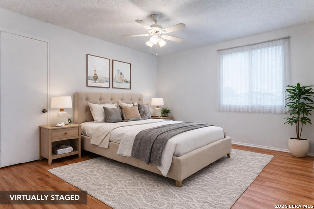 Image 4 of 11 For 3310 Stoney Sq