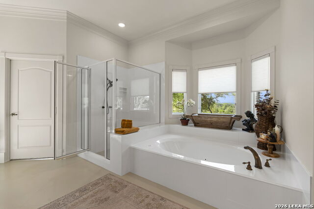 Listing photo id 39 for 608 Creek Rd N