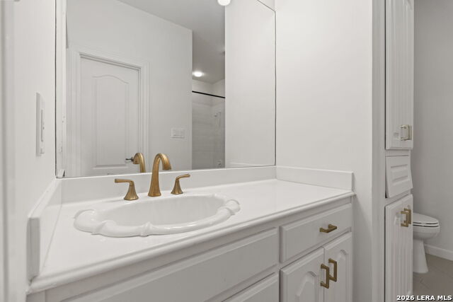 Listing photo id 48 for 608 Creek Rd N