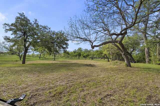 Listing photo id 77 for 608 Creek Rd N