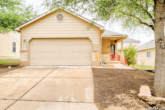 Listing photo id 0 for 10926 Livewater Trl