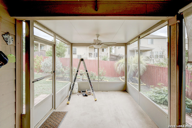 Listing photo id 23 for 10926 Livewater Trl