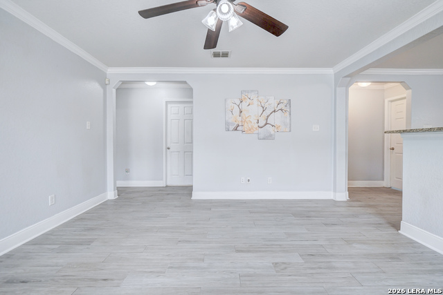 Listing photo id 6 for 10926 Livewater Trl