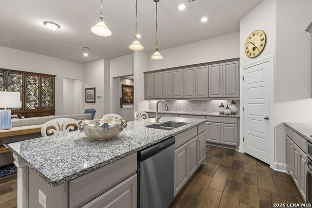 Image 14 of 29 For 8220 Scarlet Gaura