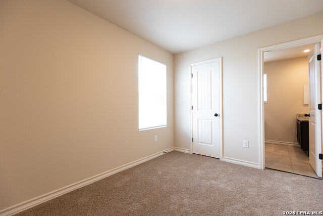 Image 19 of 32 For 6003 Karly Way  104