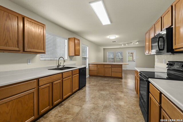 Image 11 of 41 For 13203 Asbury Vis