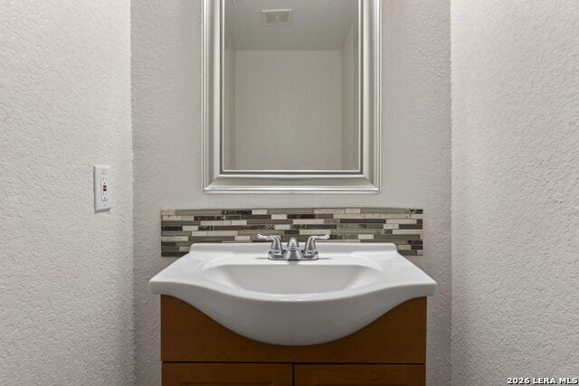 Image 15 of 41 For 13203 Asbury Vis