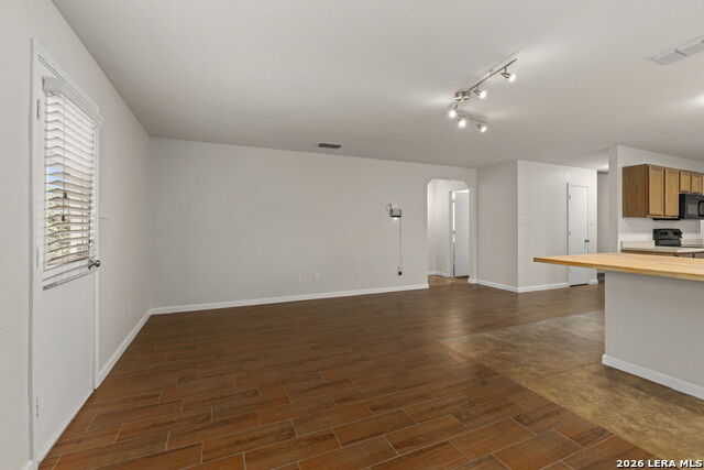 Image 7 of 41 For 13203 Asbury Vis