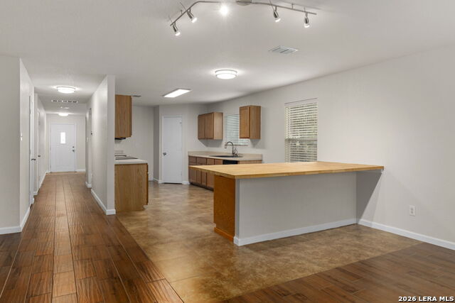 Image 9 of 41 For 13203 Asbury Vis