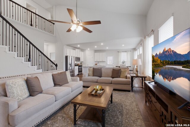 Image 4 of 26 For 8439 Knapp Rise