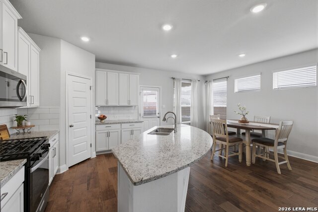 Image 8 of 26 For 8439 Knapp Rise