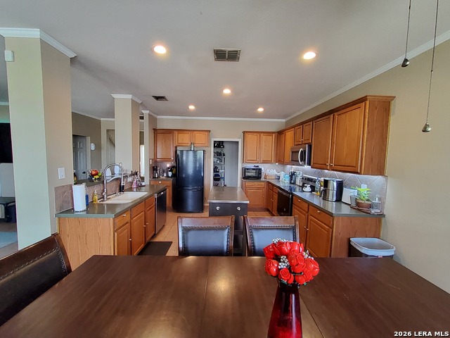 Image 4 of 32 For 129 Carmel Dr