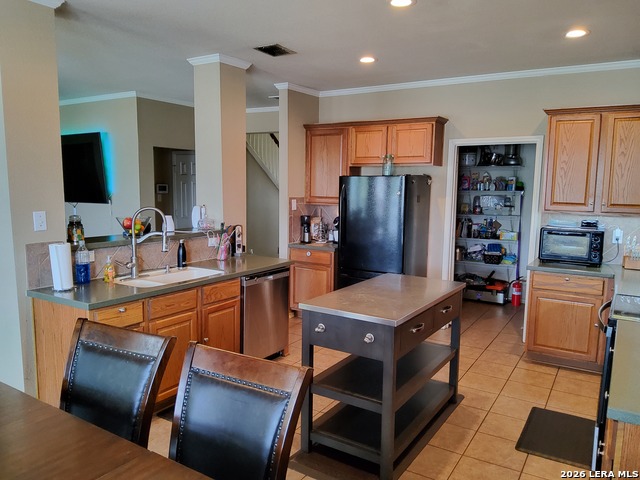 Image 5 of 32 For 129 Carmel Dr