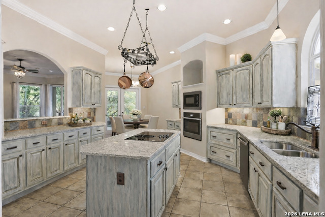 Image 23 of 80 For 8218 Plum Valley Dr