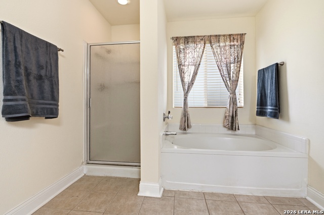 Image 26 of 44 For 12230 Stable Pass