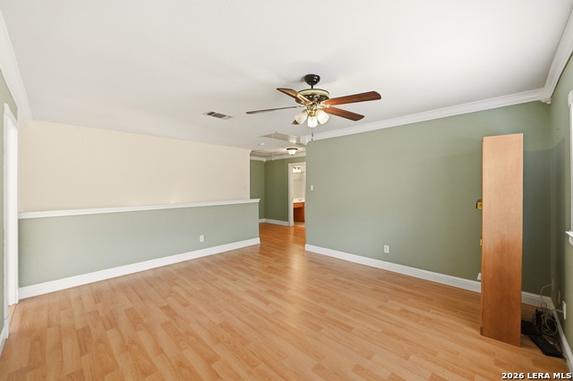 Image 35 of 44 For 12230 Stable Pass