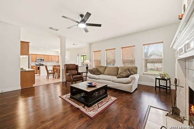 Image 8 of 44 For 12230 Stable Pass