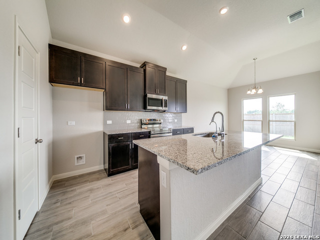 Image 11 of 25 For 112 Stag Way