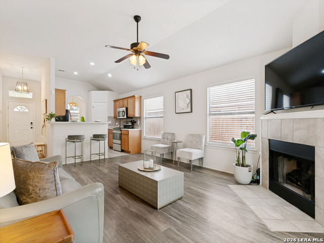 Image 10 of 25 For 11627 Wood Hbr