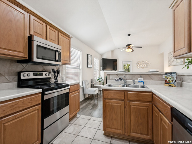 Image 8 of 25 For 11627 Wood Hbr